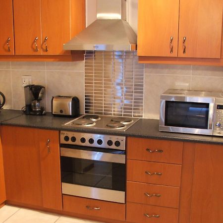 Scorpio Guest House Vredenburg Luaran gambar